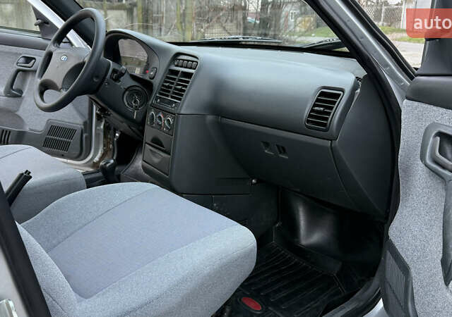 Серый ВАЗ 2110, объемом двигателя 1.6 л и пробегом 42 тыс. км за 3499 $, фото 20 на Automoto.ua