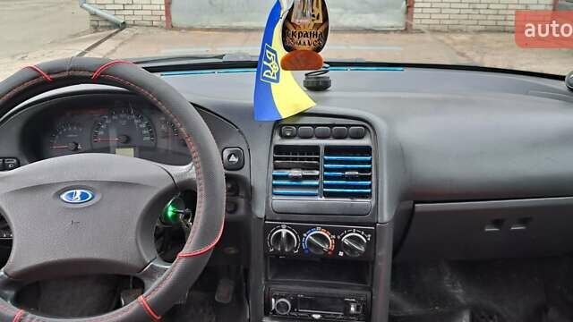 Сірий ВАЗ 2110, об'ємом двигуна 1.6 л та пробігом 158 тис. км за 2200 $, фото 6 на Automoto.ua