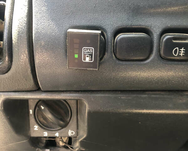 Серый ВАЗ 2110, объемом двигателя 1.6 л и пробегом 220 тыс. км за 1999 $, фото 12 на Automoto.ua