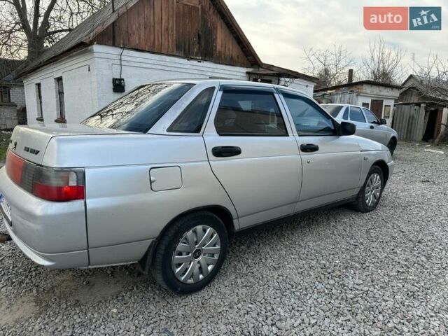 Серый ВАЗ 2110, объемом двигателя 1.6 л и пробегом 190 тыс. км за 2100 $, фото 3 на Automoto.ua