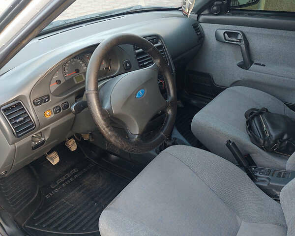 Серый ВАЗ 2110, объемом двигателя 1.6 л и пробегом 237 тыс. км за 2900 $, фото 14 на Automoto.ua