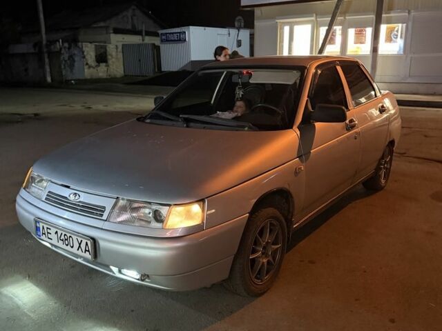 Сірий ВАЗ 2110, об'ємом двигуна 1.6 л та пробігом 190 тис. км за 2000 $, фото 3 на Automoto.ua