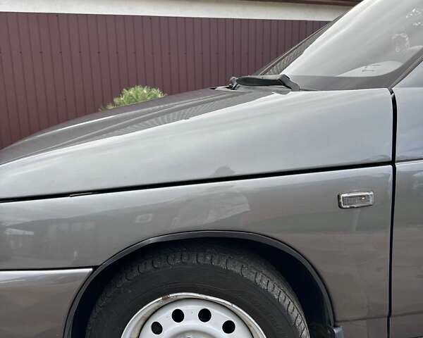 Сірий ВАЗ 2110, об'ємом двигуна 1.6 л та пробігом 151 тис. км за 4000 $, фото 3 на Automoto.ua