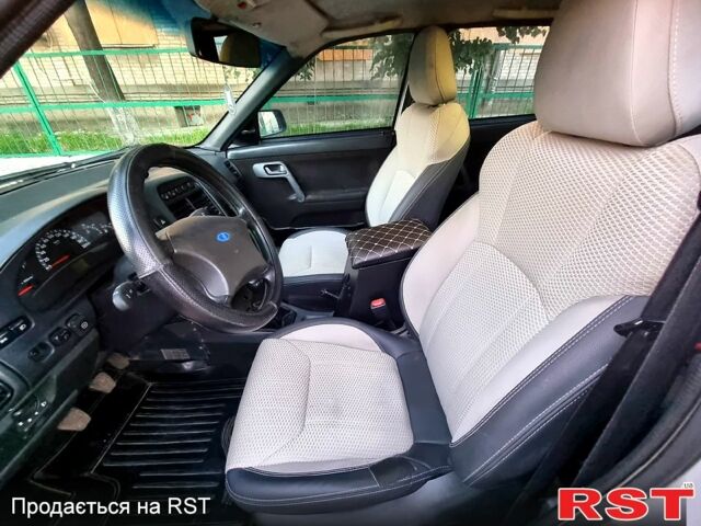 Серый ВАЗ 2110, объемом двигателя 1.6 л и пробегом 160 тыс. км за 2700 $, фото 4 на Automoto.ua