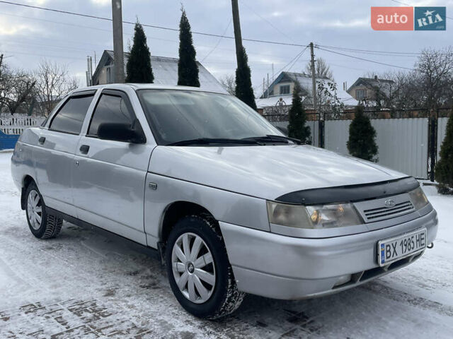 Серый ВАЗ 2110, объемом двигателя 1.6 л и пробегом 206 тыс. км за 2200 $, фото 2 на Automoto.ua