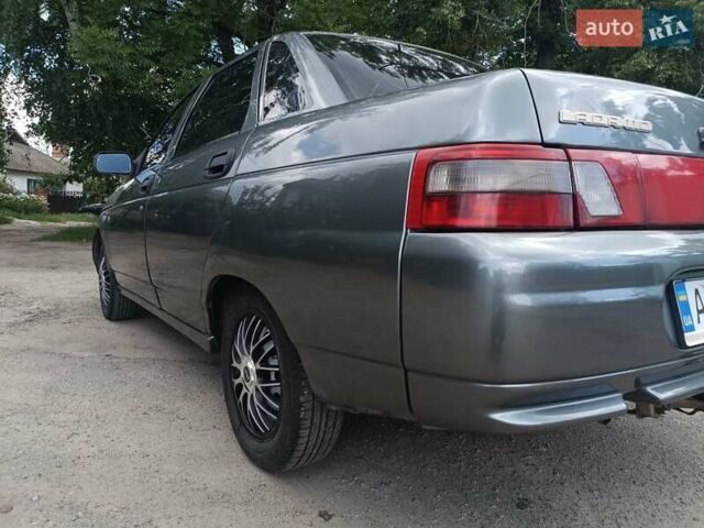 Серый ВАЗ 2110, объемом двигателя 1.6 л и пробегом 208 тыс. км за 3300 $, фото 4 на Automoto.ua