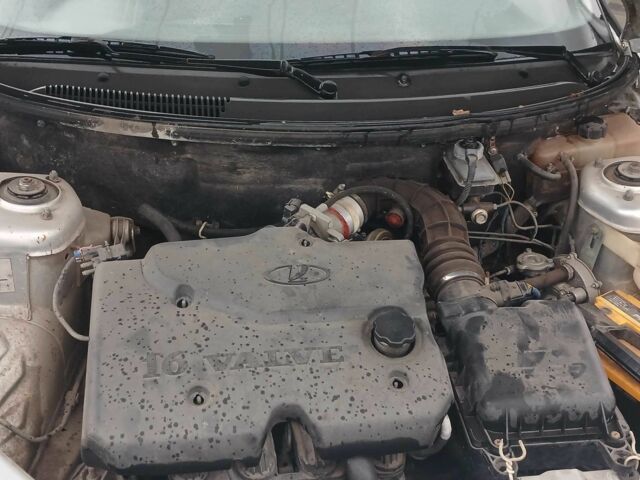 Сірий ВАЗ 2110, об'ємом двигуна 1.6 л та пробігом 100 тис. км за 1500 $, фото 10 на Automoto.ua