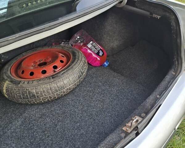 Серый ВАЗ 2110, объемом двигателя 1.6 л и пробегом 82 тыс. км за 2800 $, фото 5 на Automoto.ua