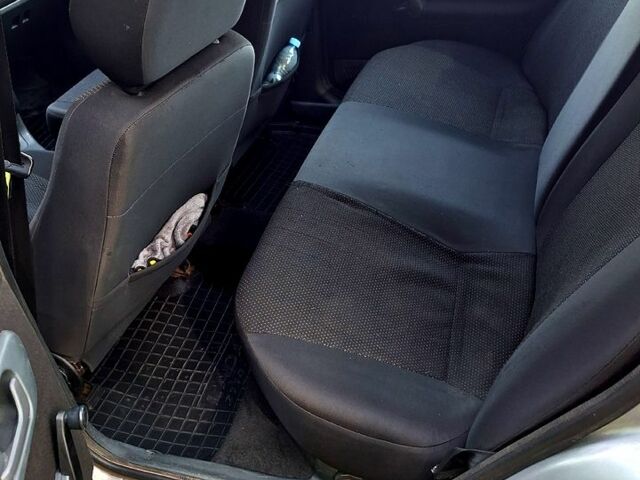 Сірий ВАЗ 2110, об'ємом двигуна 1.6 л та пробігом 81 тис. км за 3000 $, фото 7 на Automoto.ua