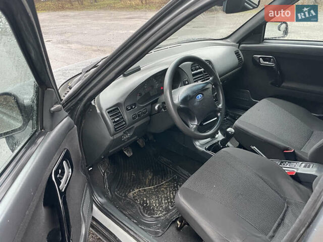 Сірий ВАЗ 2110, об'ємом двигуна 1.6 л та пробігом 175 тис. км за 1750 $, фото 7 на Automoto.ua