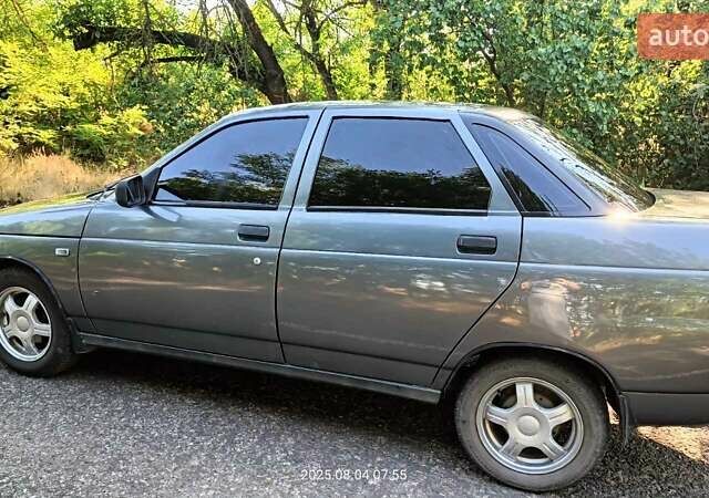 Серый ВАЗ 2110, объемом двигателя 1.6 л и пробегом 129 тыс. км за 2500 $, фото 3 на Automoto.ua