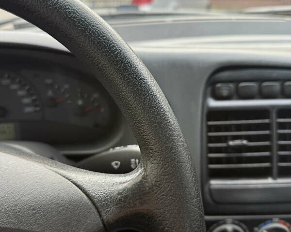 Сірий ВАЗ 2110, об'ємом двигуна 1.6 л та пробігом 190 тис. км за 2650 $, фото 31 на Automoto.ua