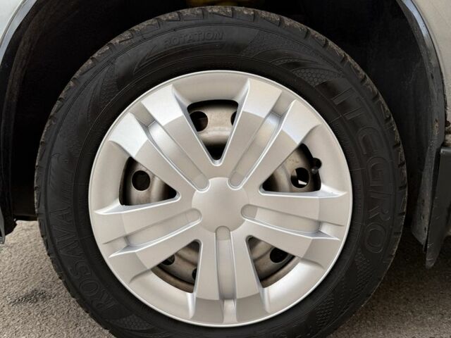 Сірий ВАЗ 2110, об'ємом двигуна 1.6 л та пробігом 190 тис. км за 2650 $, фото 9 на Automoto.ua