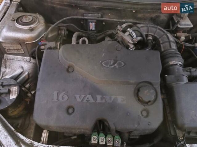 Серый ВАЗ 2110, объемом двигателя 1.6 л и пробегом 192 тыс. км за 2350 $, фото 10 на Automoto.ua