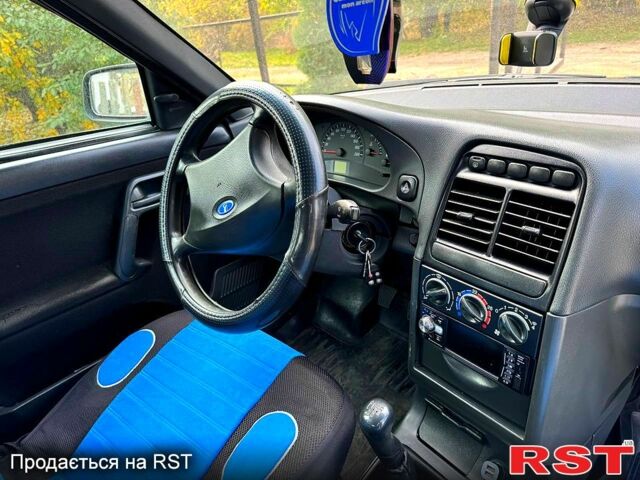 Серый ВАЗ 2110, объемом двигателя 1.6 л и пробегом 96 тыс. км за 2300 $, фото 3 на Automoto.ua