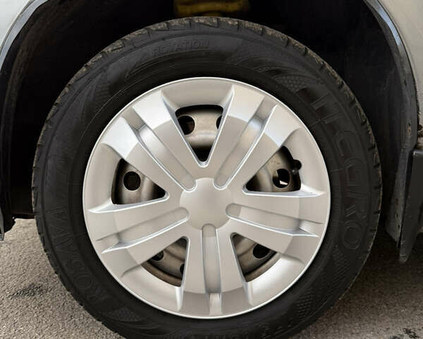 Сірий ВАЗ 2110, об'ємом двигуна 1.6 л та пробігом 190 тис. км за 2650 $, фото 10 на Automoto.ua