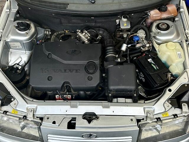 Сірий ВАЗ 2110, об'ємом двигуна 1.6 л та пробігом 100 тис. км за 3500 $, фото 12 на Automoto.ua