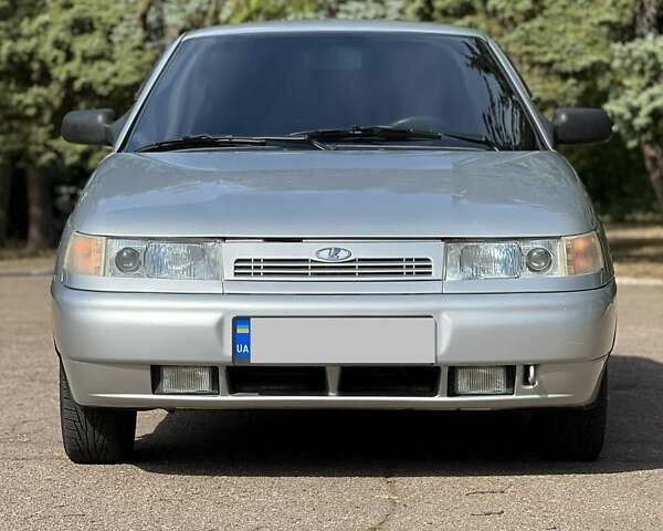 Серый ВАЗ 2110, объемом двигателя 1.6 л и пробегом 65 тыс. км за 3900 $, фото 13 на Automoto.ua