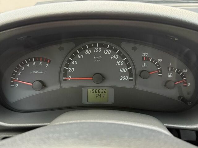 Сірий ВАЗ 2110, об'ємом двигуна 1.6 л та пробігом 190 тис. км за 2650 $, фото 22 на Automoto.ua