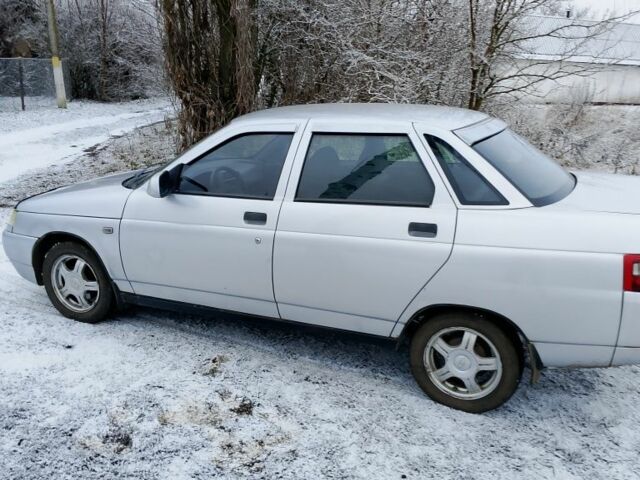 Серый ВАЗ 2110, объемом двигателя 1.6 л и пробегом 70 тыс. км за 2300 $, фото 1 на Automoto.ua