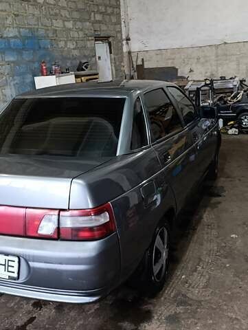 Серый ВАЗ 2110, объемом двигателя 1.6 л и пробегом 230 тыс. км за 2600 $, фото 2 на Automoto.ua