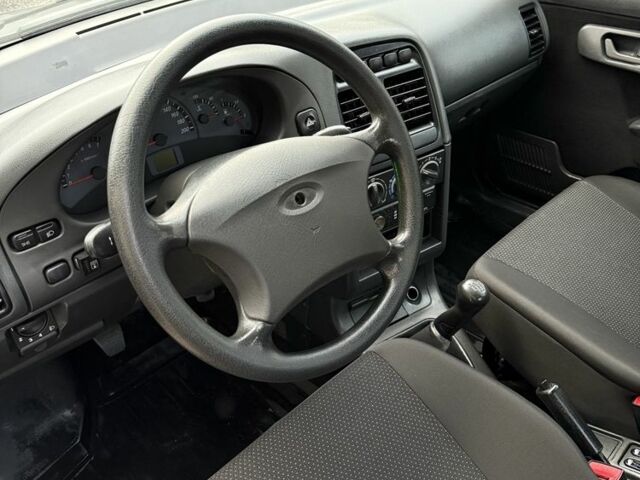 Сірий ВАЗ 2110, об'ємом двигуна 1.6 л та пробігом 190 тис. км за 2650 $, фото 13 на Automoto.ua