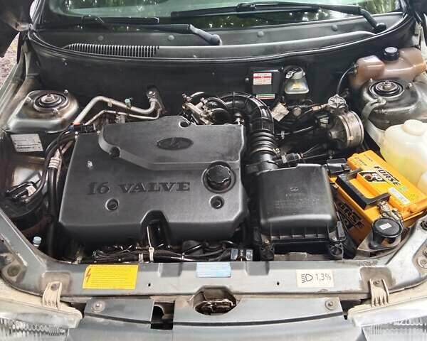 Серый ВАЗ 2110, объемом двигателя 0 л и пробегом 120 тыс. км за 2600 $, фото 4 на Automoto.ua