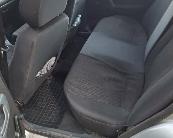 Серый ВАЗ 2110, объемом двигателя 1.6 л и пробегом 82 тыс. км за 2800 $, фото 3 на Automoto.ua