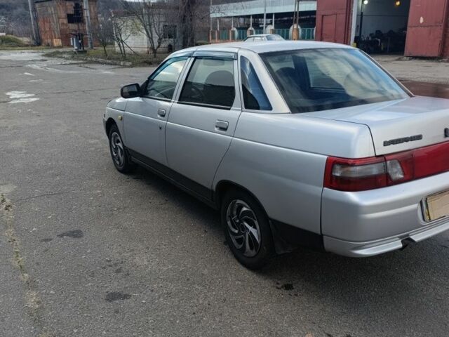 Серый ВАЗ 2110, объемом двигателя 1 л и пробегом 490 тыс. км за 1550 $, фото 3 на Automoto.ua