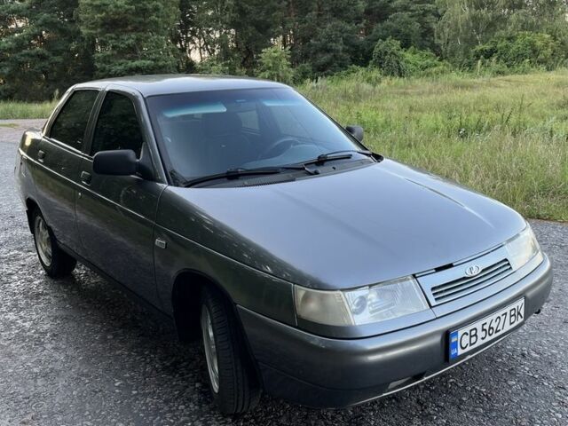 Серый ВАЗ 2110, объемом двигателя 1.6 л и пробегом 210 тыс. км за 2250 $, фото 2 на Automoto.ua
