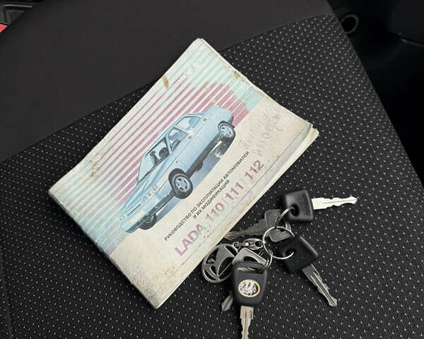 Сірий ВАЗ 2110, об'ємом двигуна 1.6 л та пробігом 190 тис. км за 2650 $, фото 23 на Automoto.ua