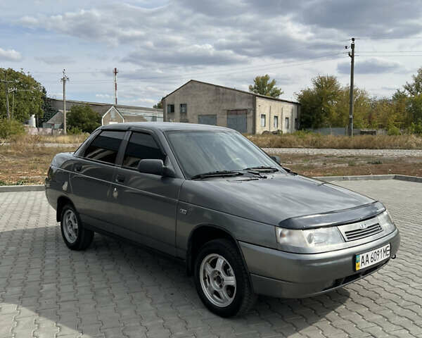 Сірий ВАЗ 2110, об'ємом двигуна 1.6 л та пробігом 141 тис. км за 2800 $, фото 1 на Automoto.ua
