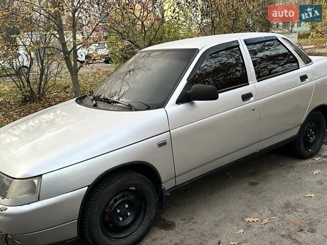 Серый ВАЗ 2110, объемом двигателя 1.6 л и пробегом 170 тыс. км за 2700 $, фото 6 на Automoto.ua