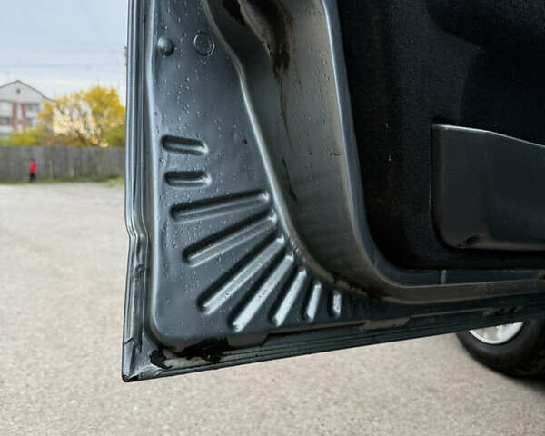 Сірий ВАЗ 2110, об'ємом двигуна 1.6 л та пробігом 190 тис. км за 2650 $, фото 34 на Automoto.ua