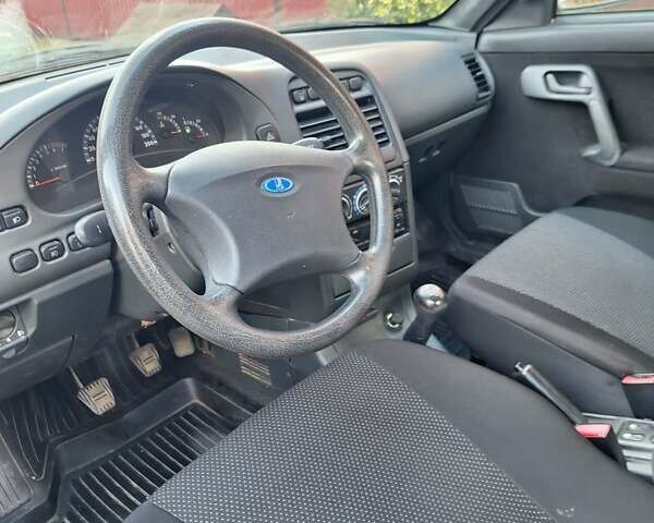 Серый ВАЗ 2110, объемом двигателя 1.6 л и пробегом 87 тыс. км за 2850 $, фото 5 на Automoto.ua