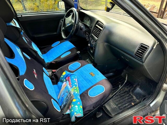 Серый ВАЗ 2110, объемом двигателя 1.6 л и пробегом 96 тыс. км за 2300 $, фото 4 на Automoto.ua