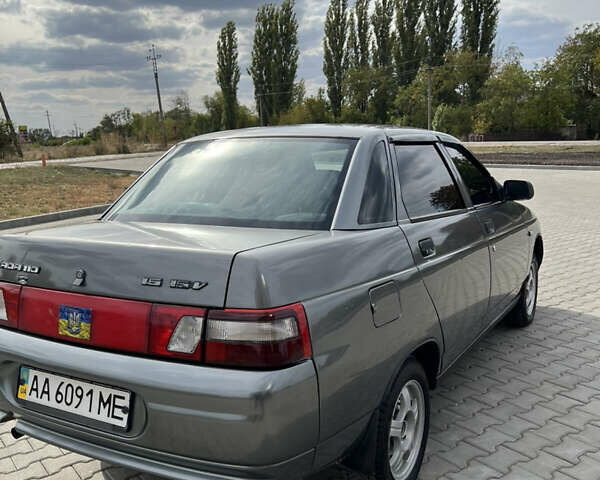Сірий ВАЗ 2110, об'ємом двигуна 1.6 л та пробігом 141 тис. км за 2800 $, фото 7 на Automoto.ua