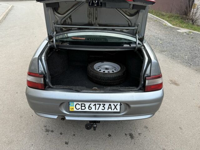 Сірий ВАЗ 2110, об'ємом двигуна 1.6 л та пробігом 190 тис. км за 2650 $, фото 11 на Automoto.ua