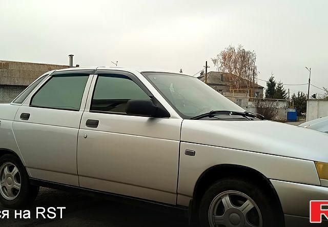 Сірий ВАЗ 2110, об'ємом двигуна 1.6 л та пробігом 160 тис. км за 2300 $, фото 1 на Automoto.ua