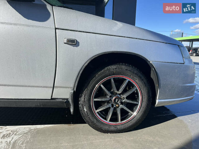 Серый ВАЗ 2110, объемом двигателя 1.6 л и пробегом 41 тыс. км за 3500 $, фото 5 на Automoto.ua