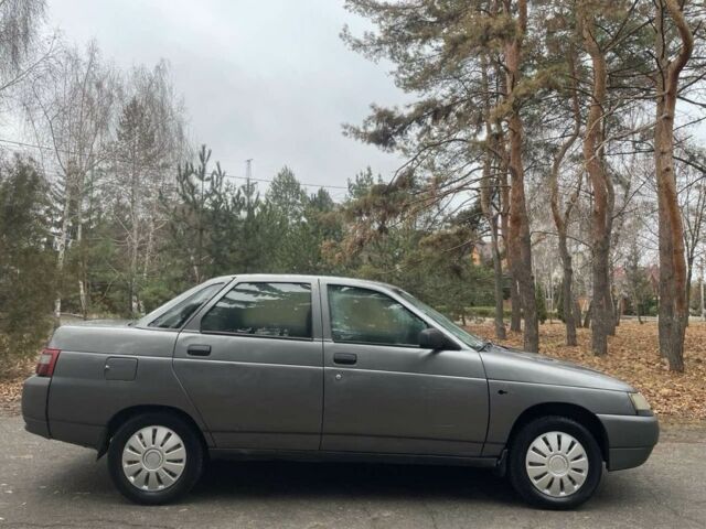Сірий ВАЗ 2110, об'ємом двигуна 0 л та пробігом 320 тис. км за 1000 $, фото 2 на Automoto.ua