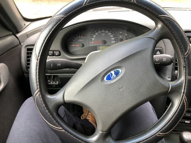 Сірий ВАЗ 2110, об'ємом двигуна 1.6 л та пробігом 75 тис. км за 2657 $, фото 14 на Automoto.ua