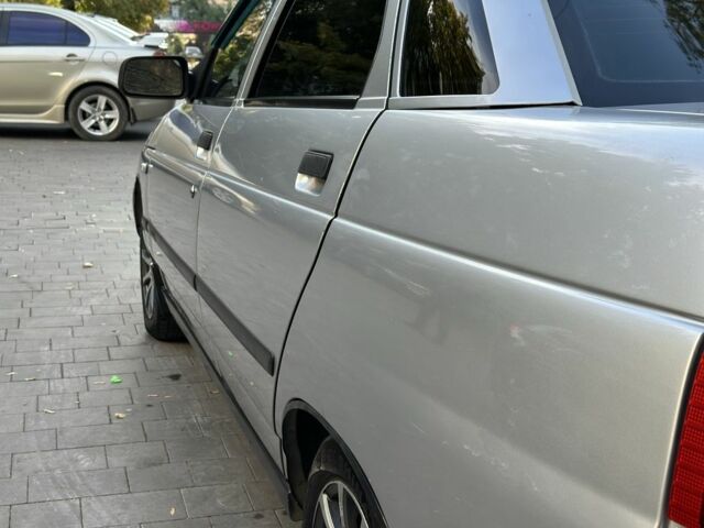 Серый ВАЗ 2110, объемом двигателя 1.6 л и пробегом 160 тыс. км за 2700 $, фото 4 на Automoto.ua