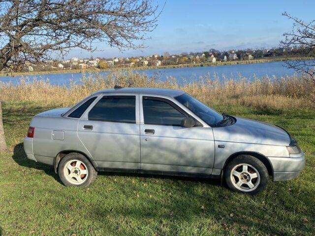 Серый ВАЗ 2110, объемом двигателя 1.6 л и пробегом 430 тыс. км за 1900 $, фото 4 на Automoto.ua