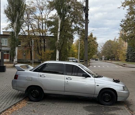 Сірий ВАЗ 2110, об'ємом двигуна 1.6 л та пробігом 300 тис. км за 1300 $, фото 3 на Automoto.ua