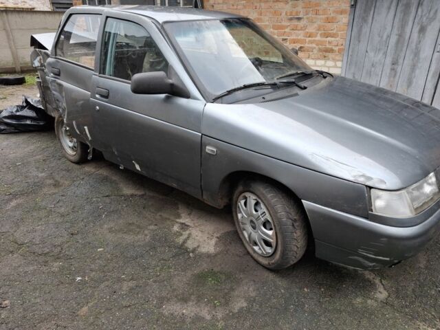 Серый ВАЗ 2110, объемом двигателя 1.6 л и пробегом 120 тыс. км за 829 $, фото 2 на Automoto.ua