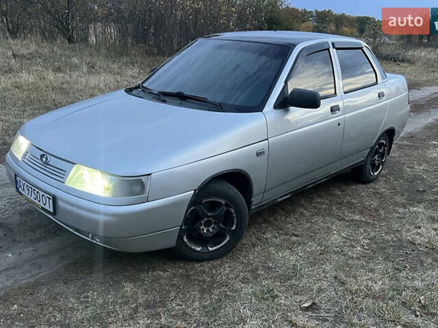 ВАЗ 2110 2013 в Чугуеве на Automoto.ua Серый ВАЗ 2110, объемом двигателя 0 л и пробегом 150 тыс. км за 3000 $, фото 2 на Automoto.ua