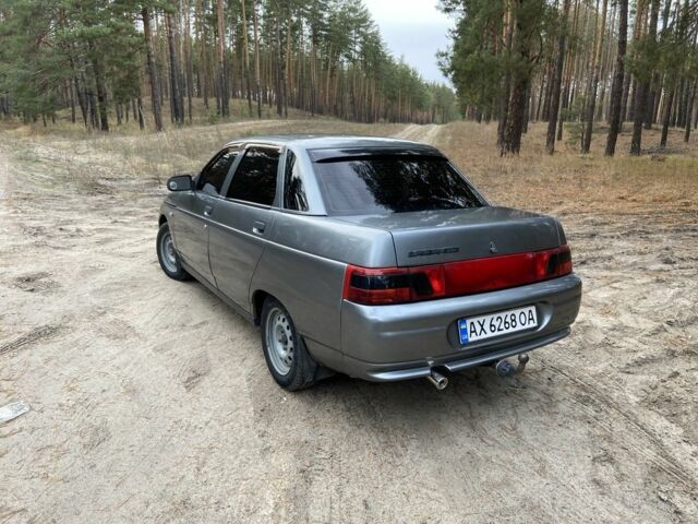 Серый ВАЗ 2110, объемом двигателя 1.6 л и пробегом 195 тыс. км за 3000 $, фото 3 на Automoto.ua
