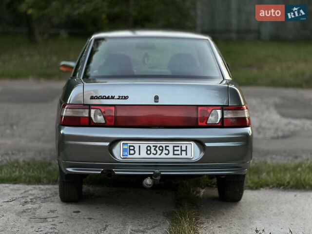 Серый ВАЗ 2110, объемом двигателя 1.6 л и пробегом 190 тыс. км за 2780 $, фото 3 на Automoto.ua