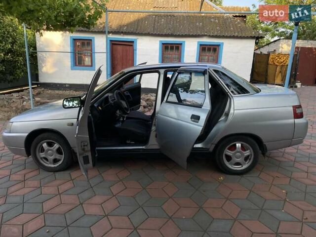 Серый ВАЗ 2110, объемом двигателя 1.6 л и пробегом 190 тыс. км за 3000 $, фото 4 на Automoto.ua